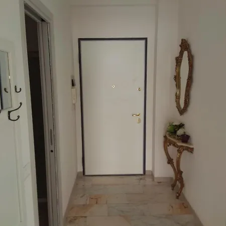 Apartmán Da Cipollina In Pieno Centro Sanremo