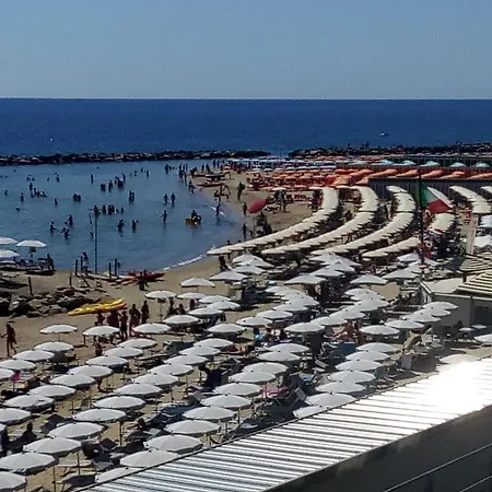 Апартаменты Da Cipollina In Pieno Centro Санремо